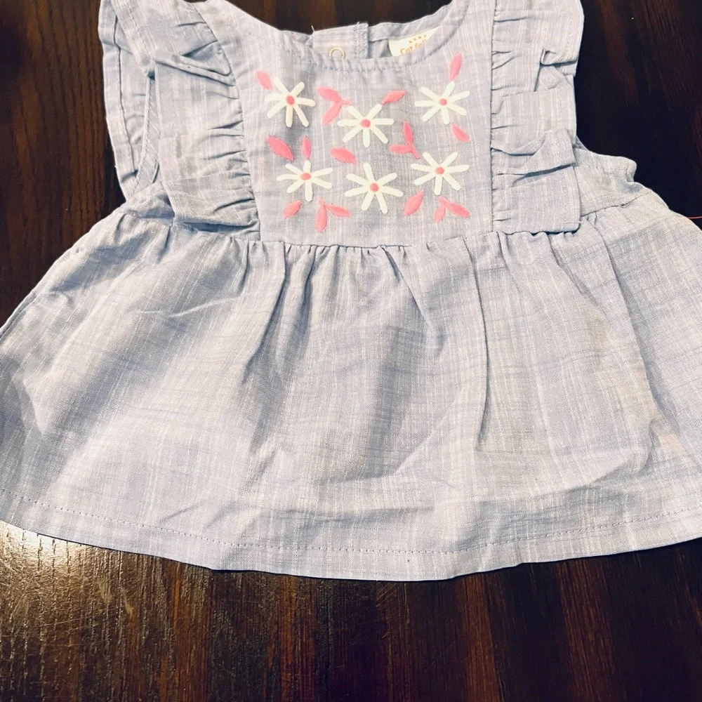 Cat and Jack 2pc Baby Girl Chambray top & Bottom Set